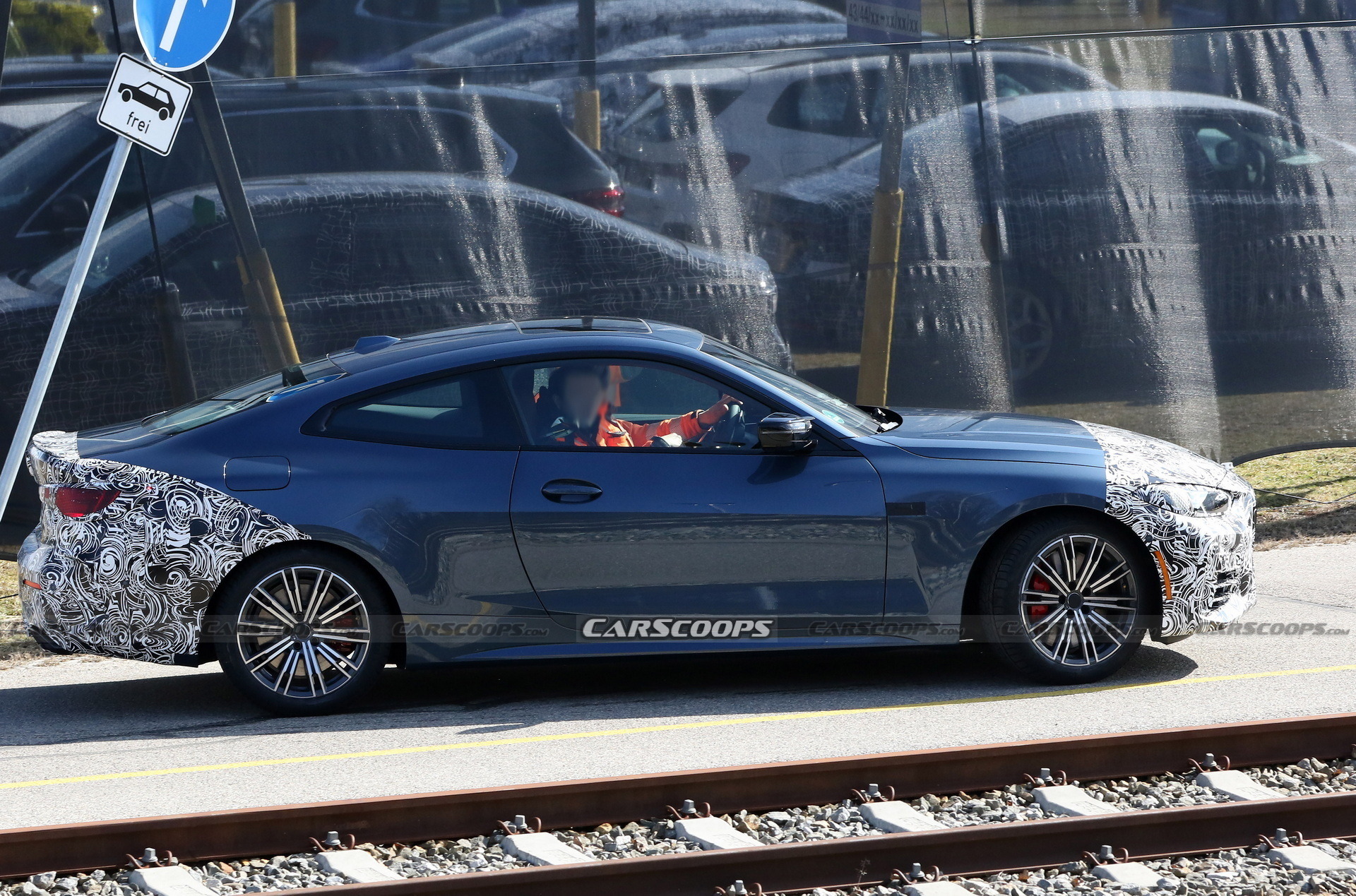 BMW M440i Coupe Facelift Scoop (15)