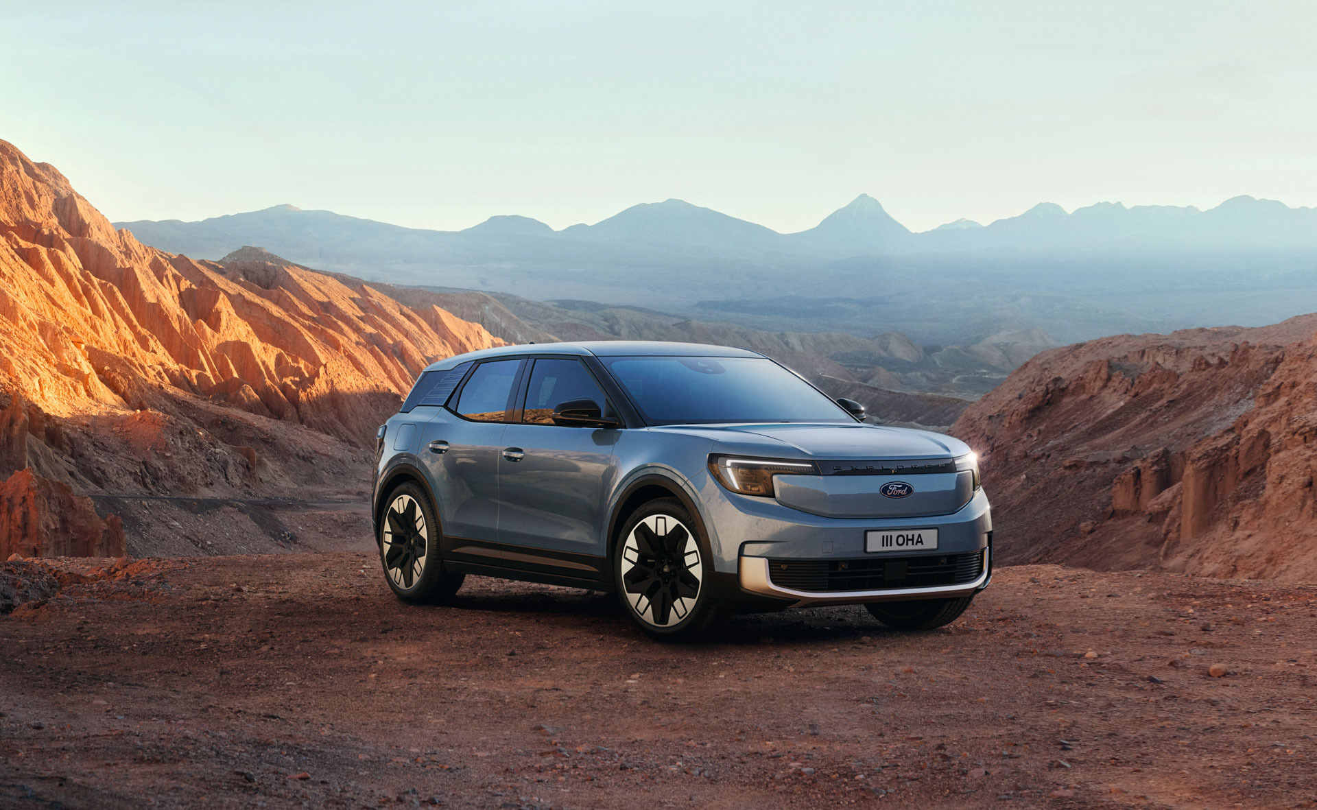Ford Explorer EV 00010