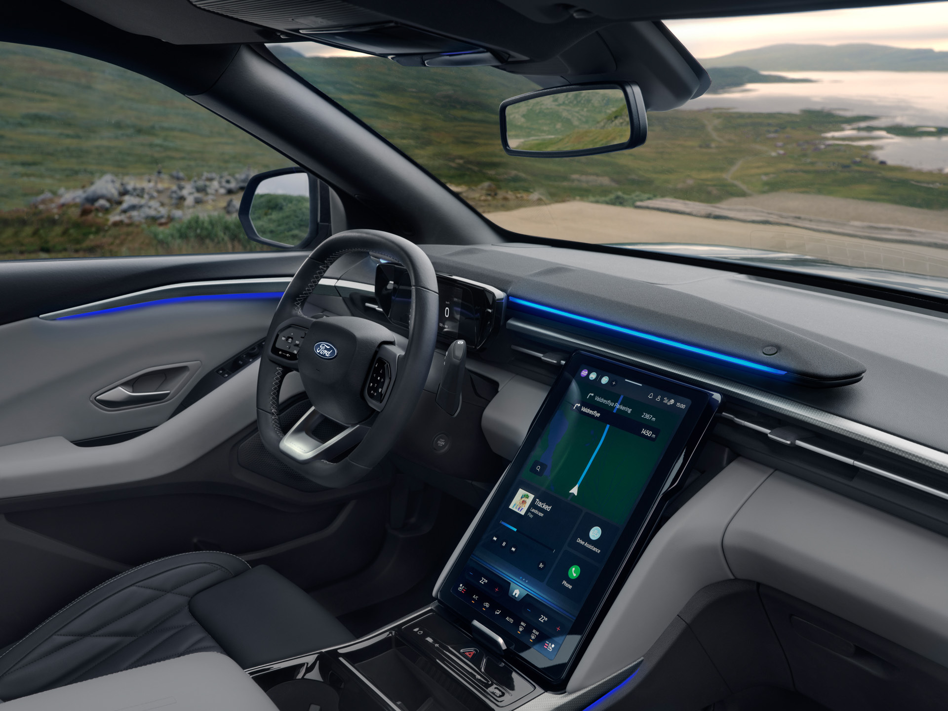Ford Explorer EV 00050