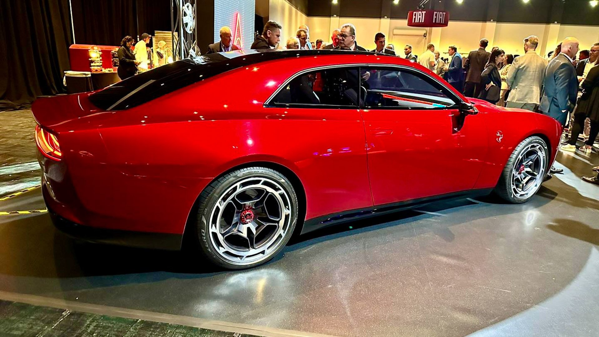 Dodge SRT Charger 00002