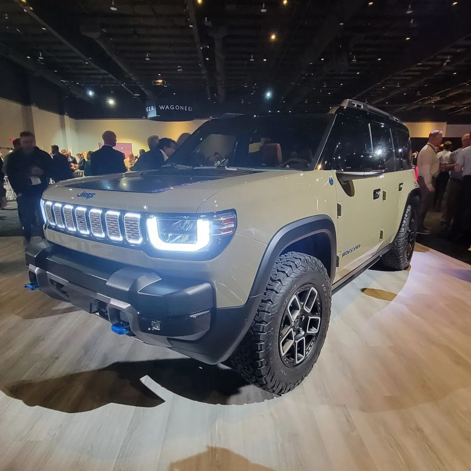 Jeep Recon Moab 4xe 00004