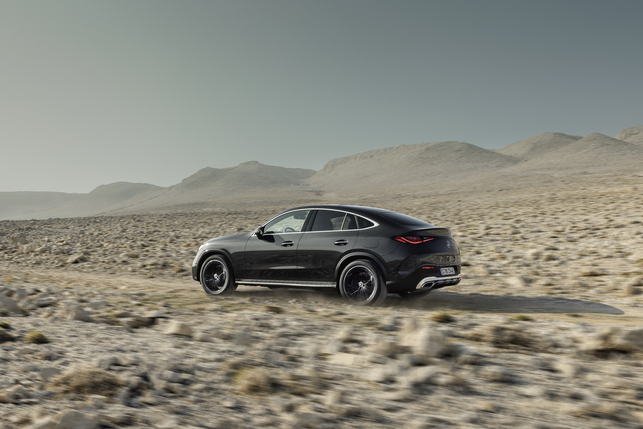 2024-Mercedes-Benz-GLC-Coupe-14