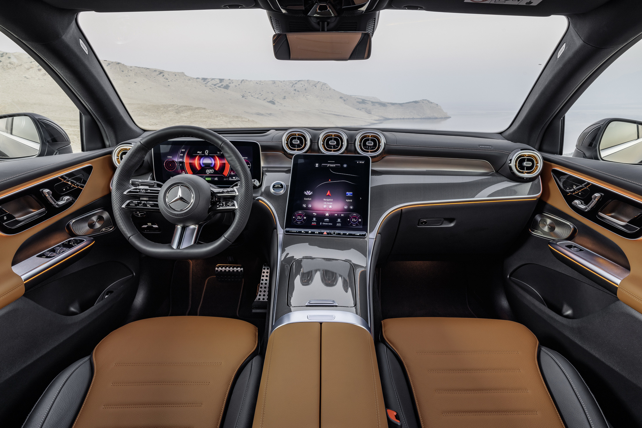 2024-Mercedes-Benz-GLC-Coupe-30