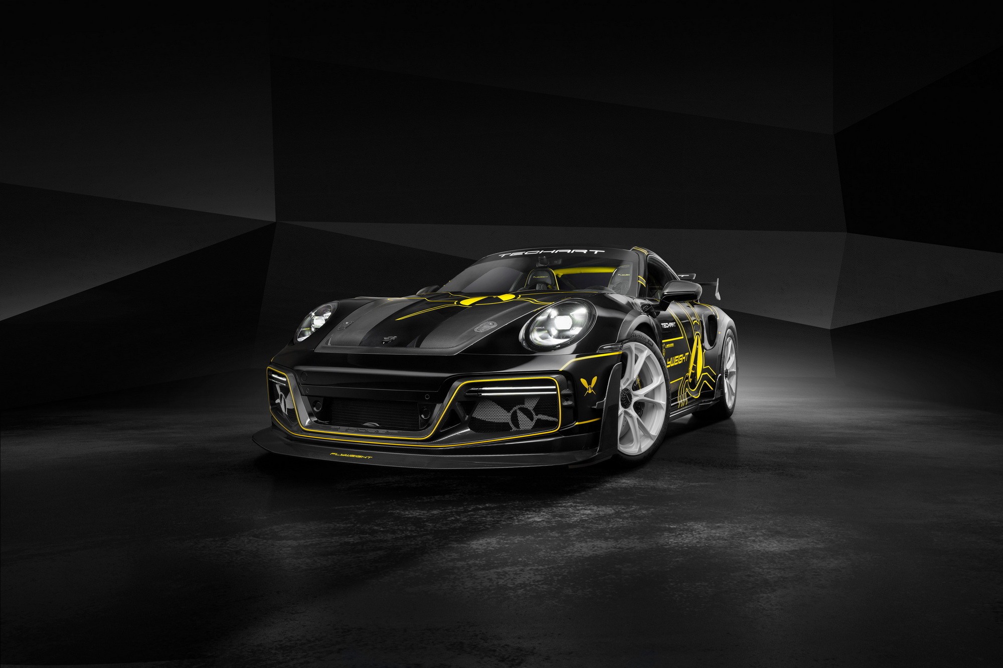 2023 Porsche 911 Turbo S Techart GTstreet R Flyweight 17