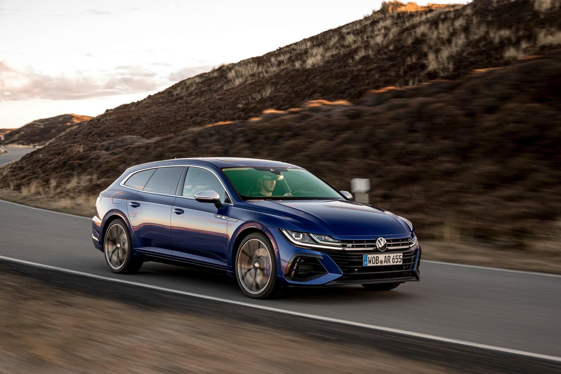 2021 VW Arteon Shooting Brake 8