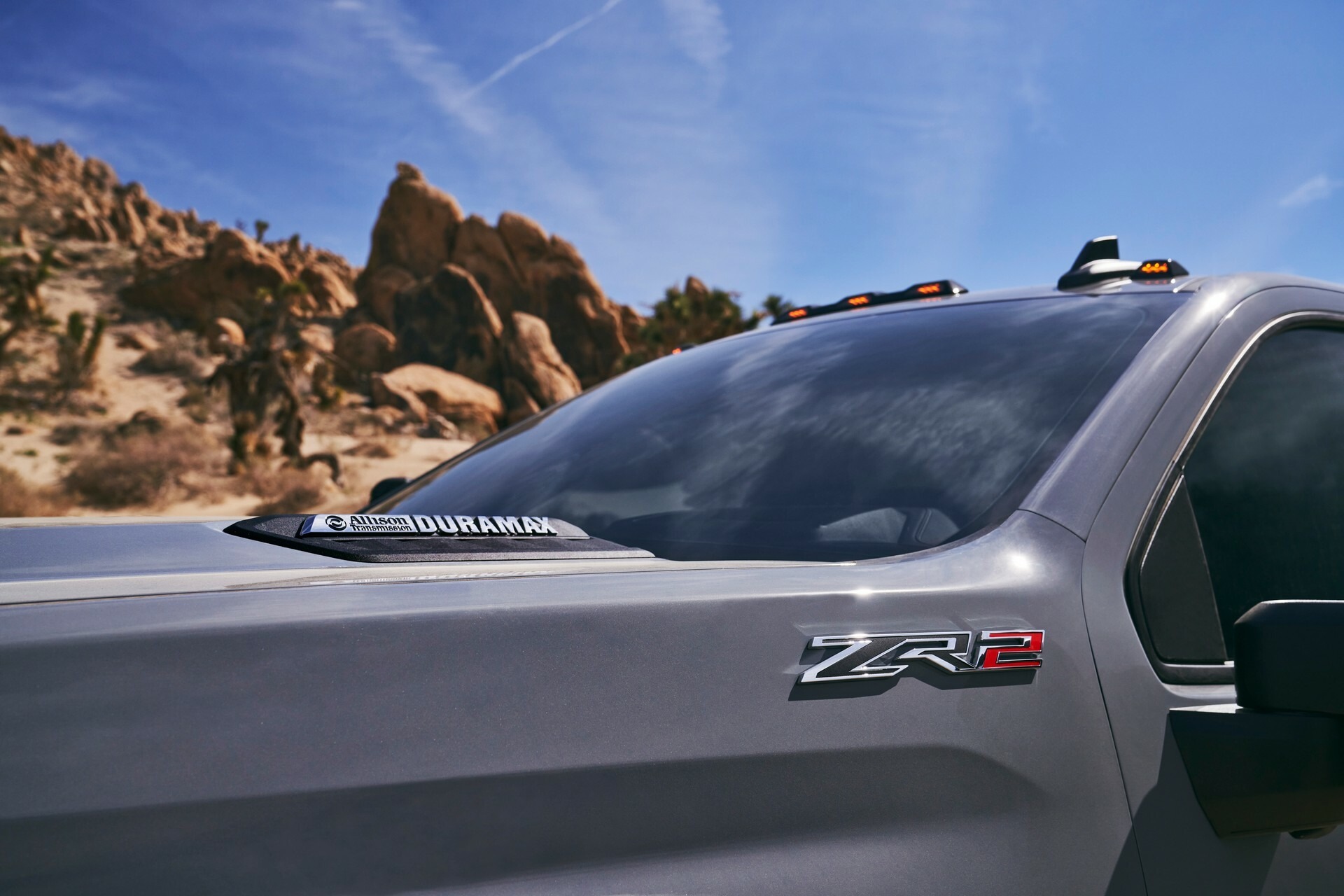 2024 Chevrolet Silverado HD ZR2 8