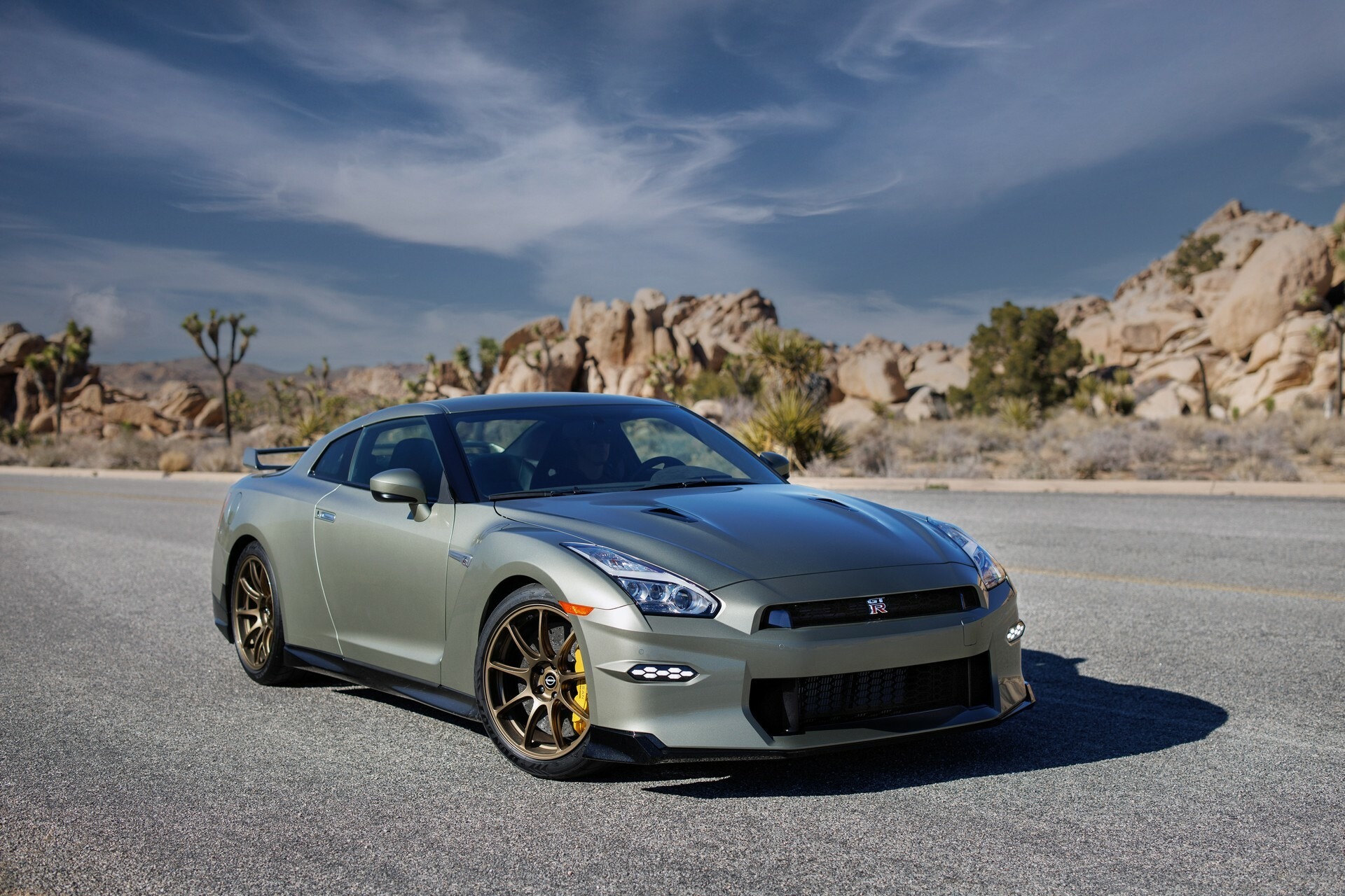 2024 Nissan GT-R 11