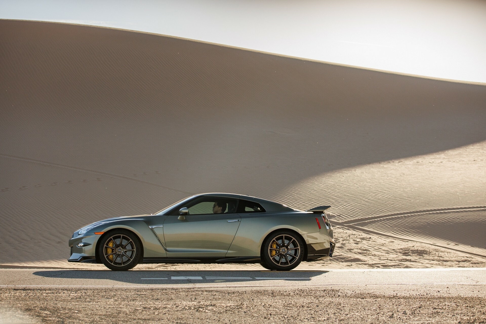 2024 Nissan GT-R 14