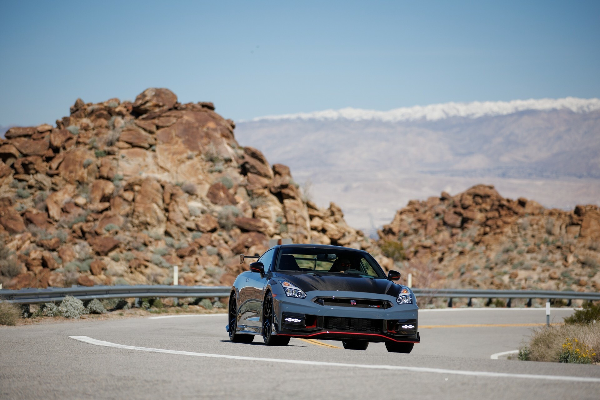 2024 Nissan GT-R 4