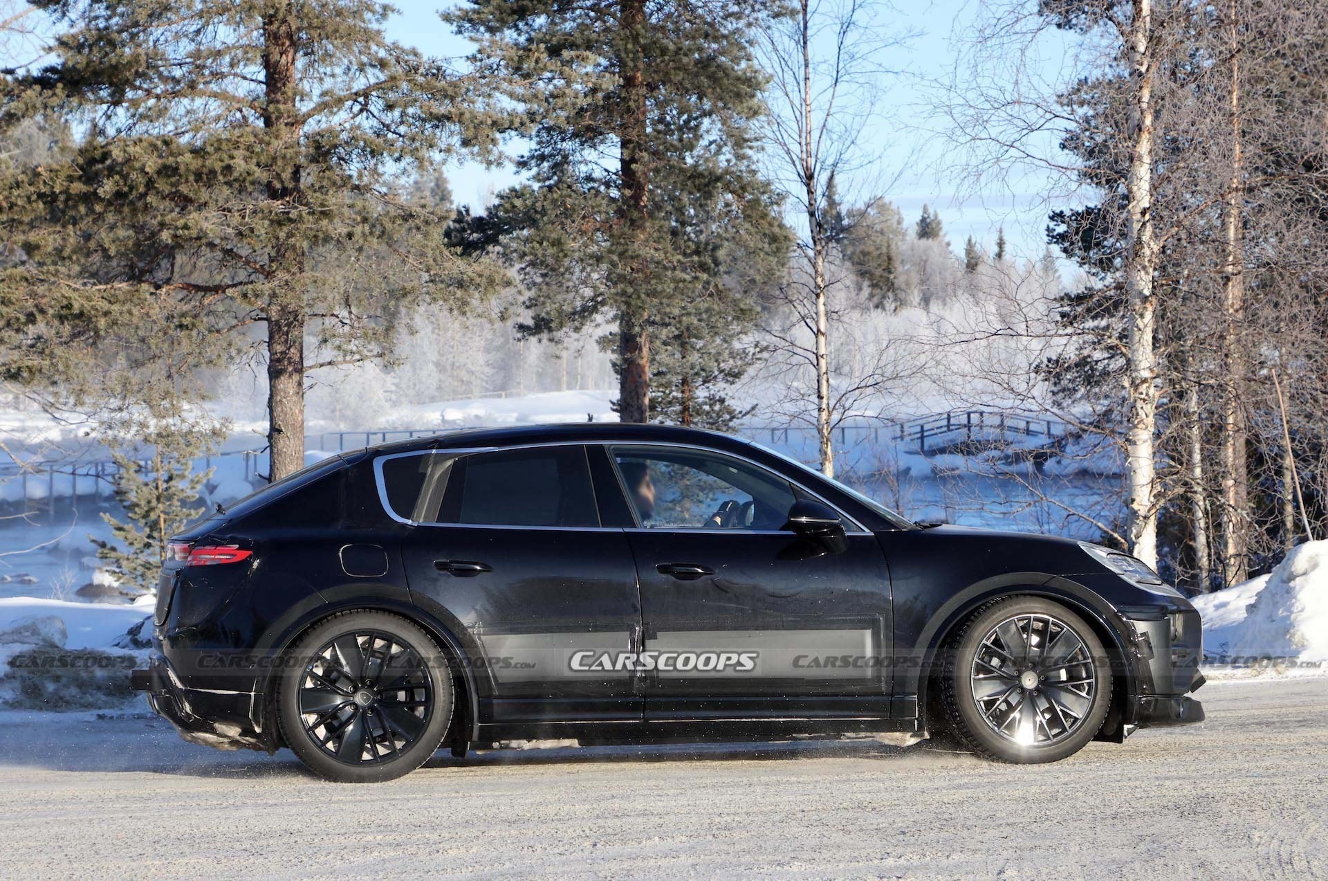 Porsche Macan EV scoop 00014