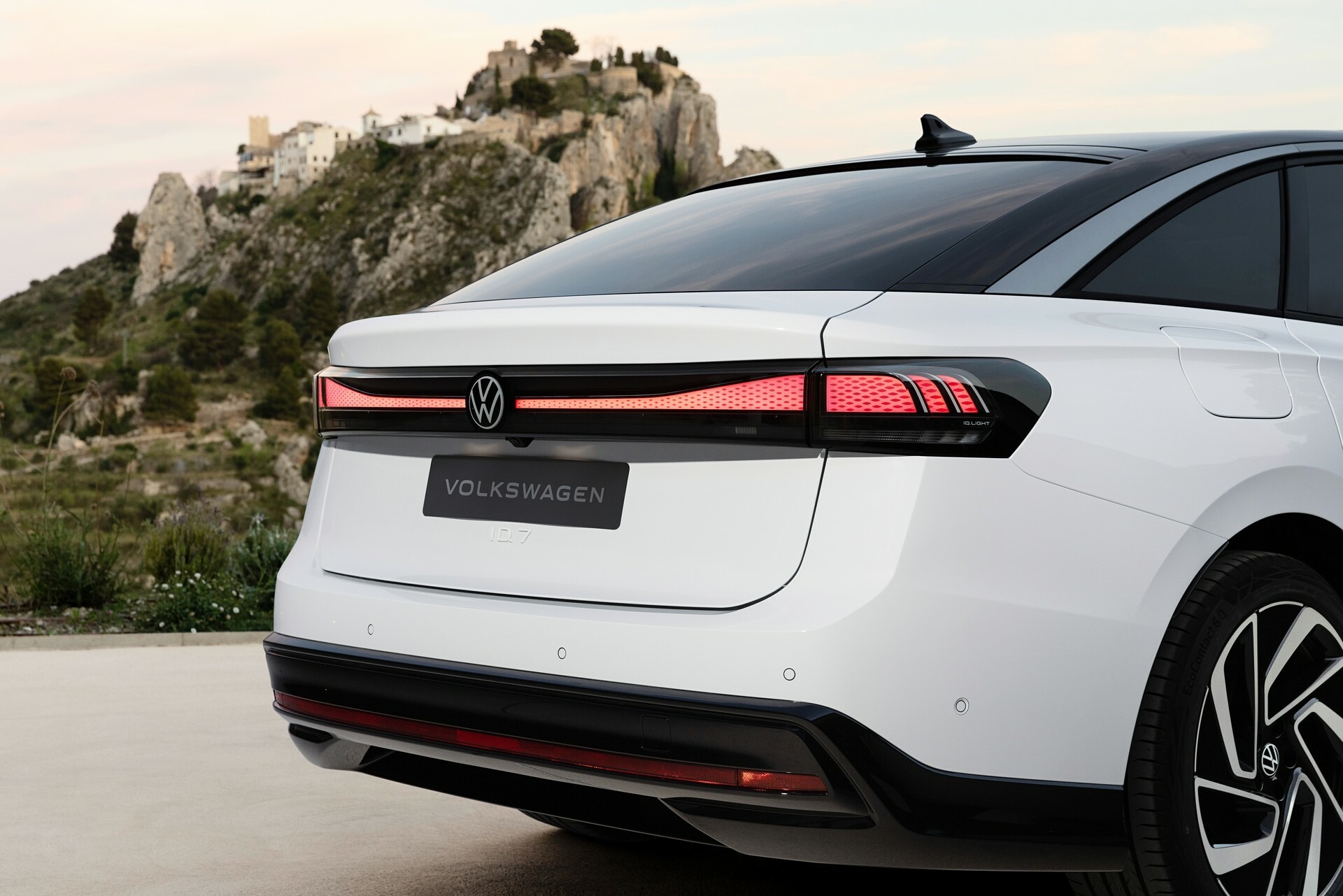 2025 VW ID.7 37