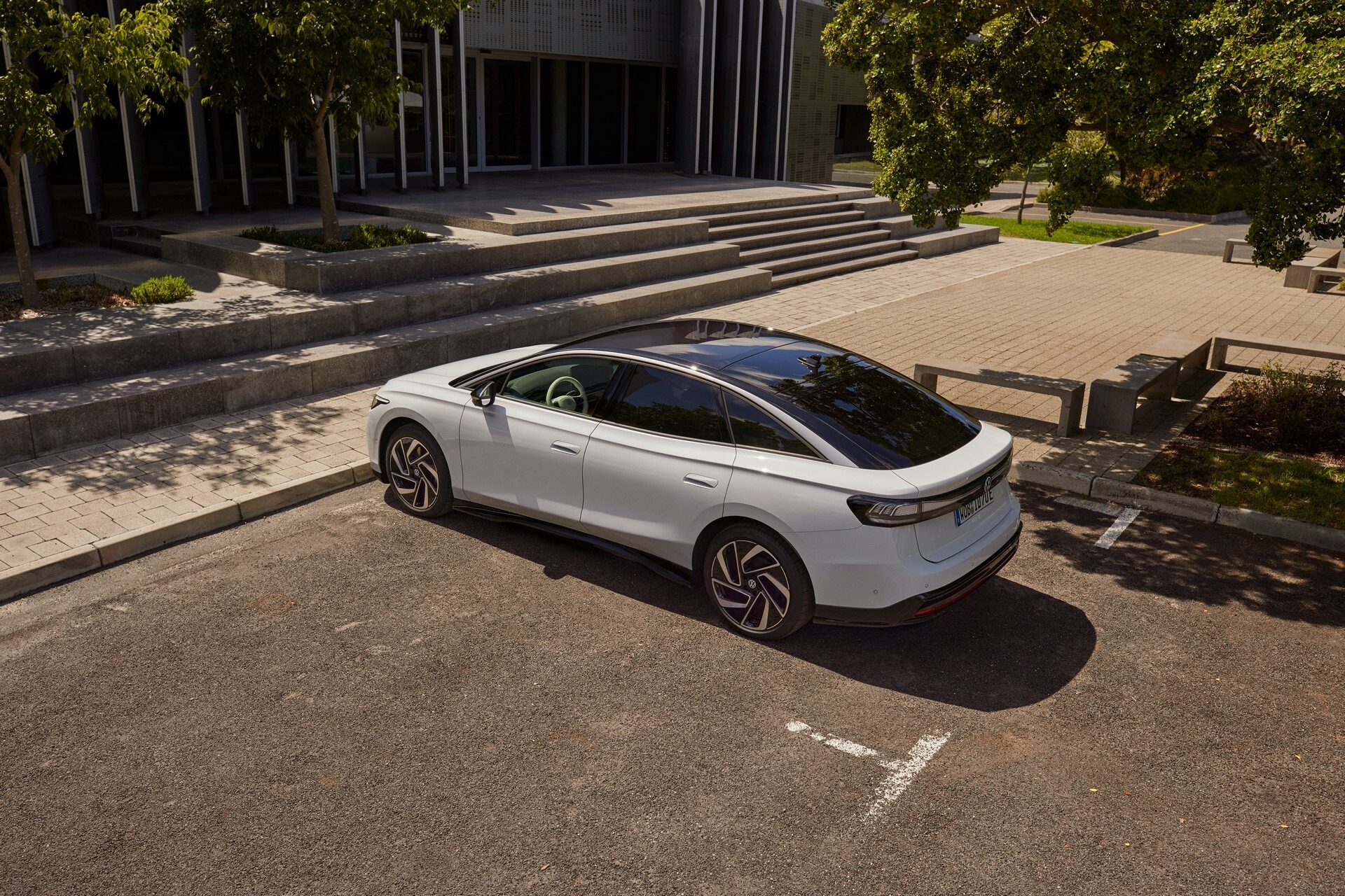 2025 VW ID.7 8