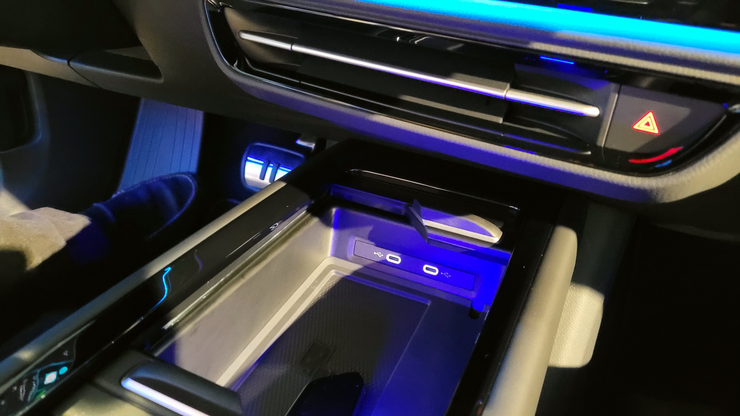 VW-ID7-USA-Carscoops-15