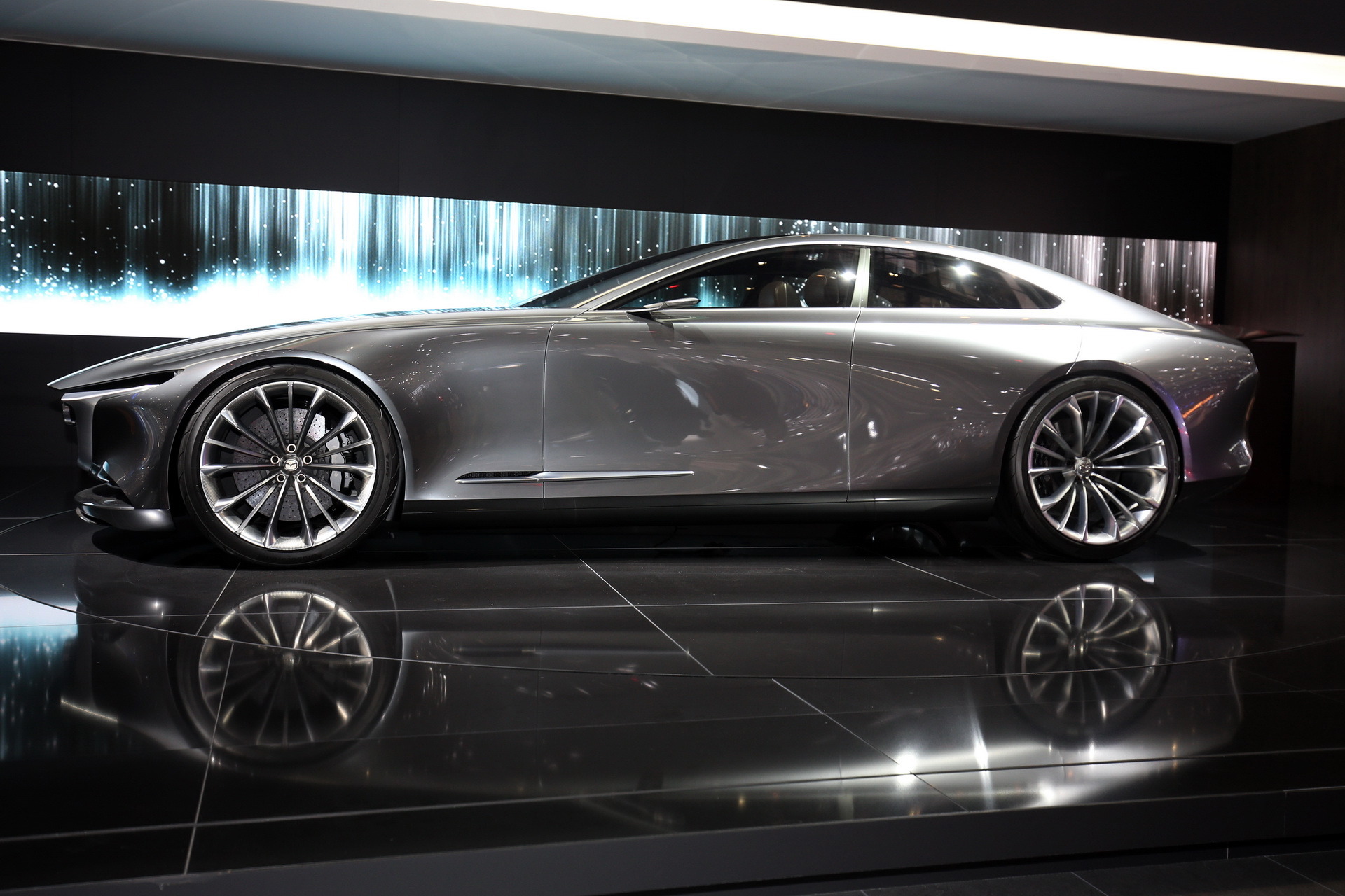 Mazda Vision Coupe Sedan 10