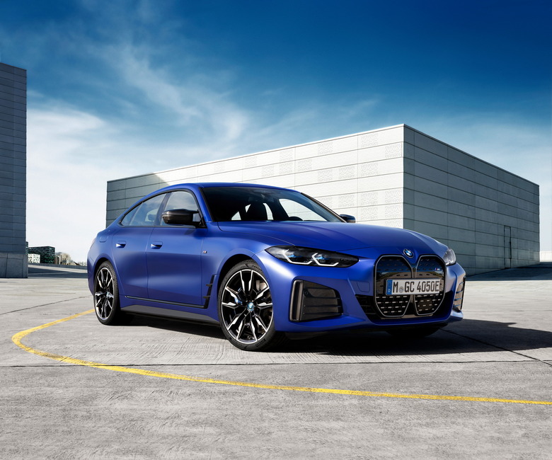 2022 BMW i4