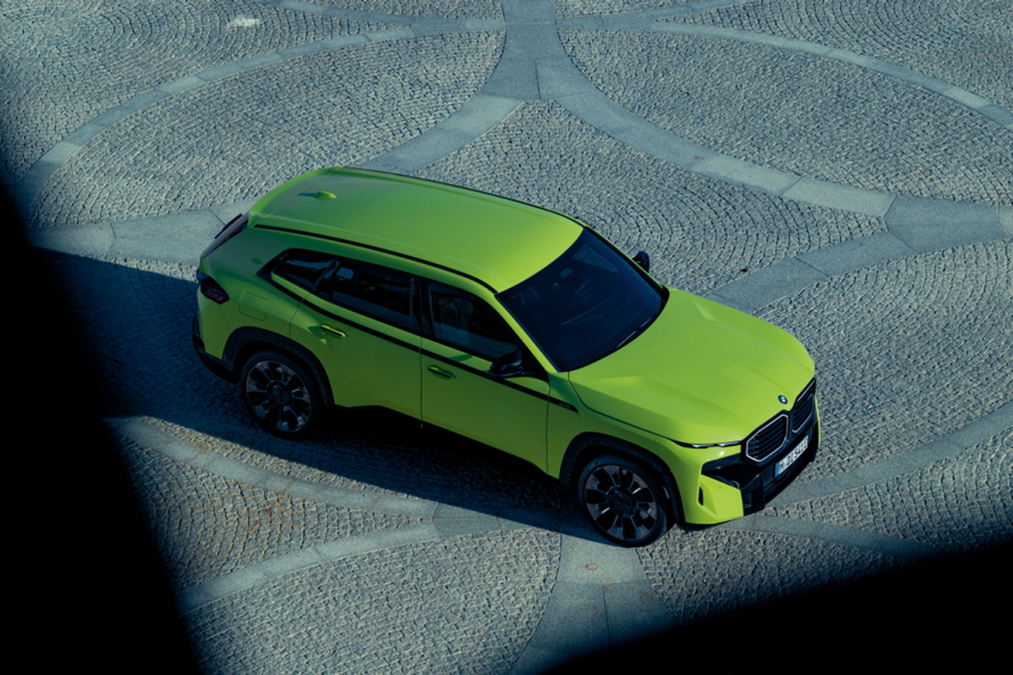 2024 BMW XM 50e 3