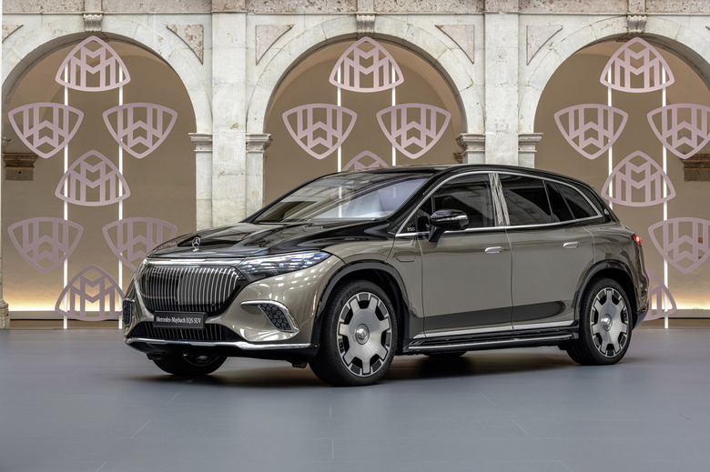 2023 Mercedes-Maybach EQS SUV