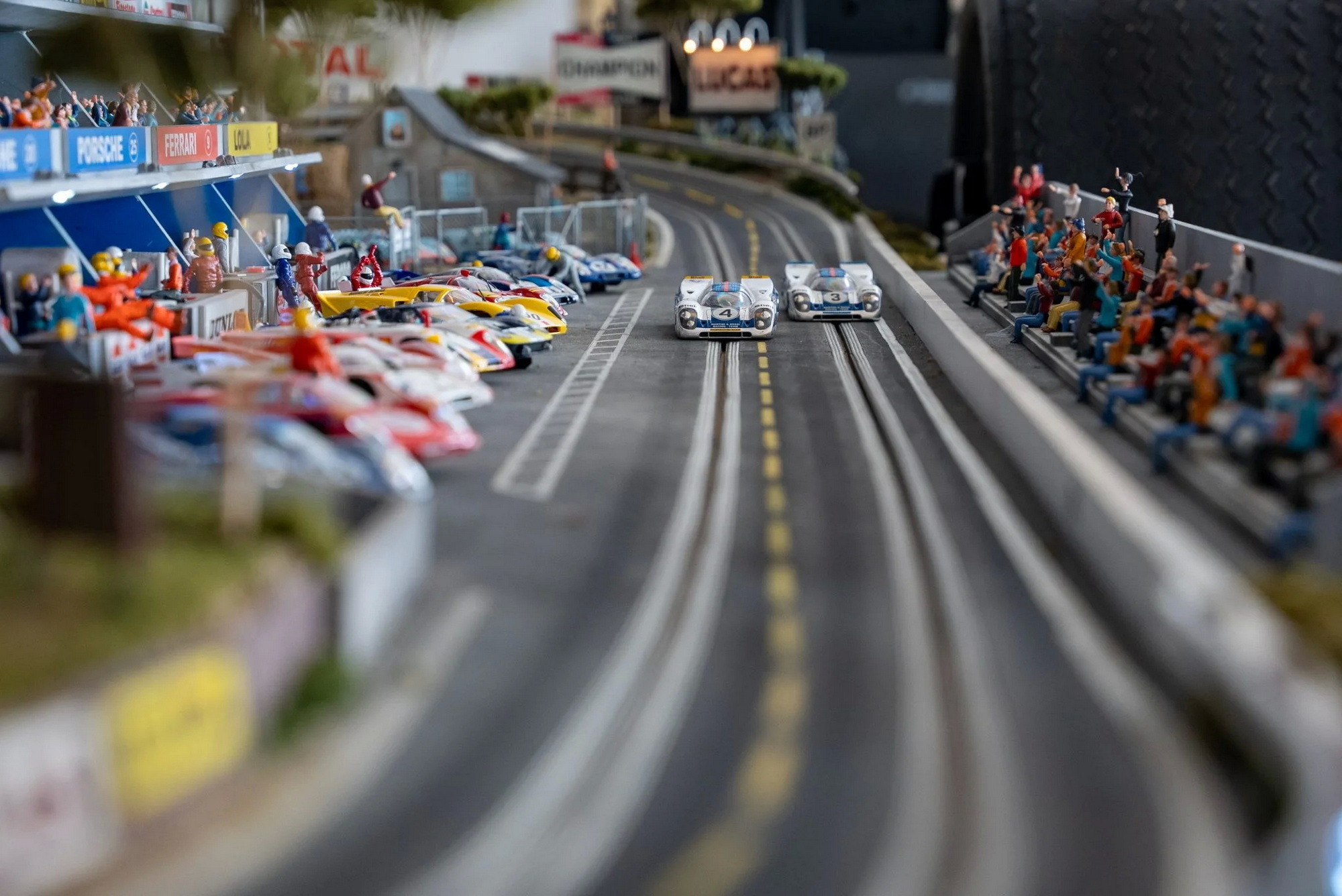 Porsche 917 Slot Car Track 27