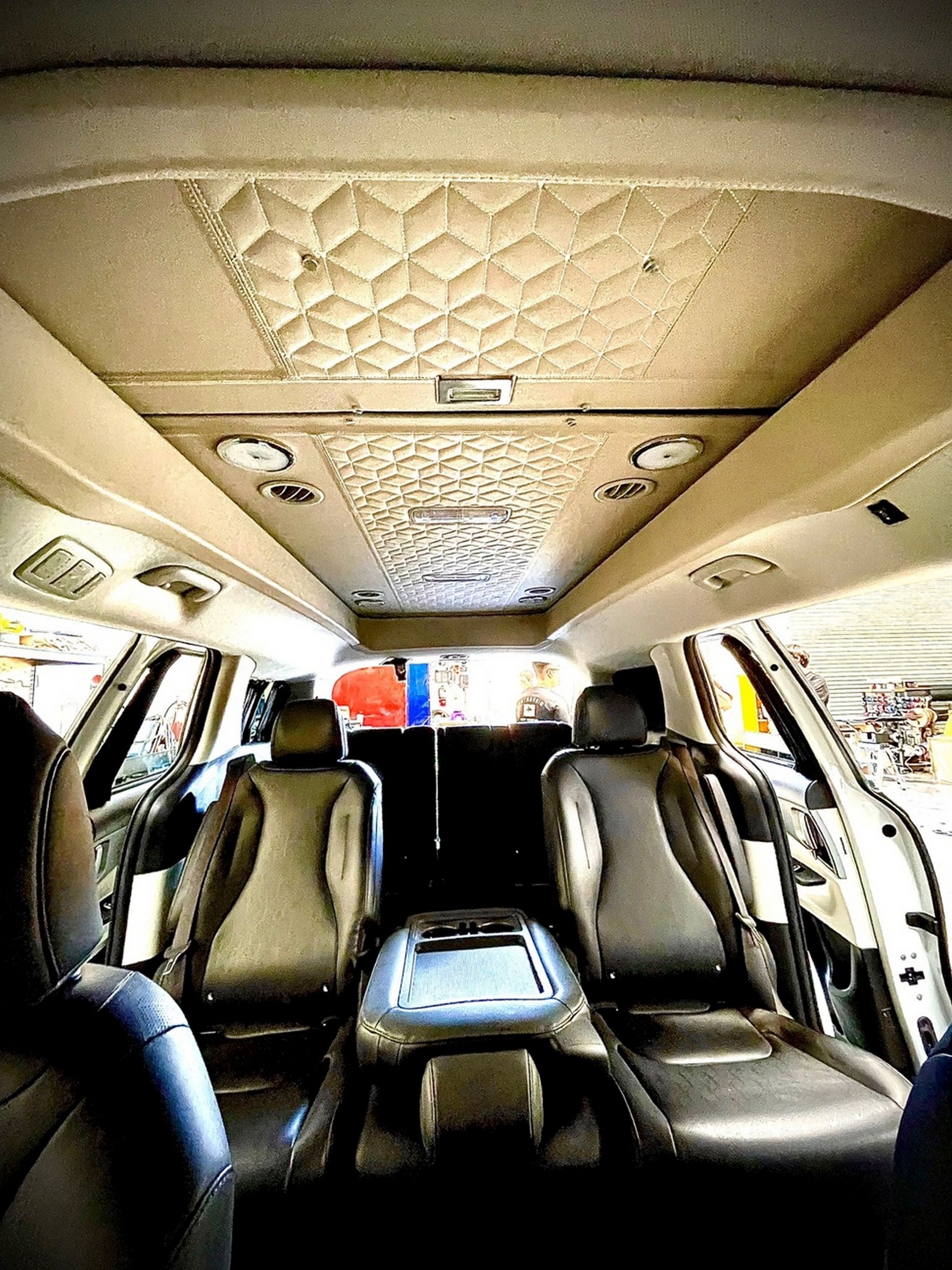Kia Carnival Roof Tent - 10
