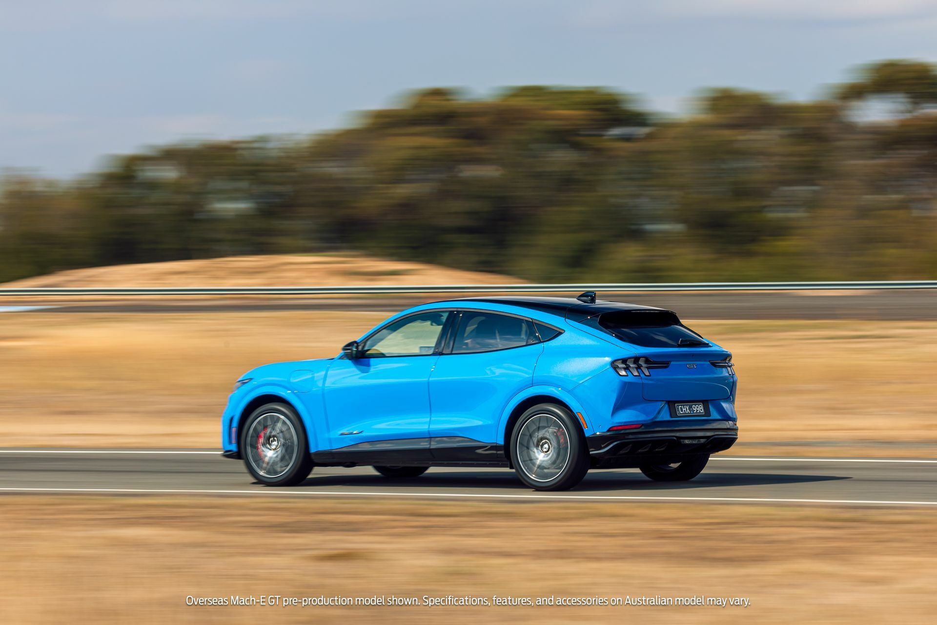 Ford Mustang Mach-E - 34