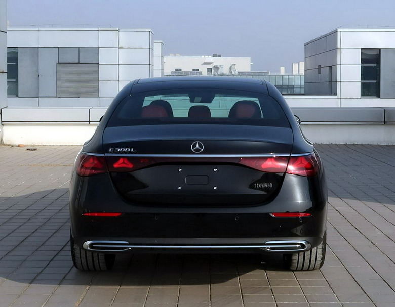 2024 Mercedes-Benz E-Class L - China (4)