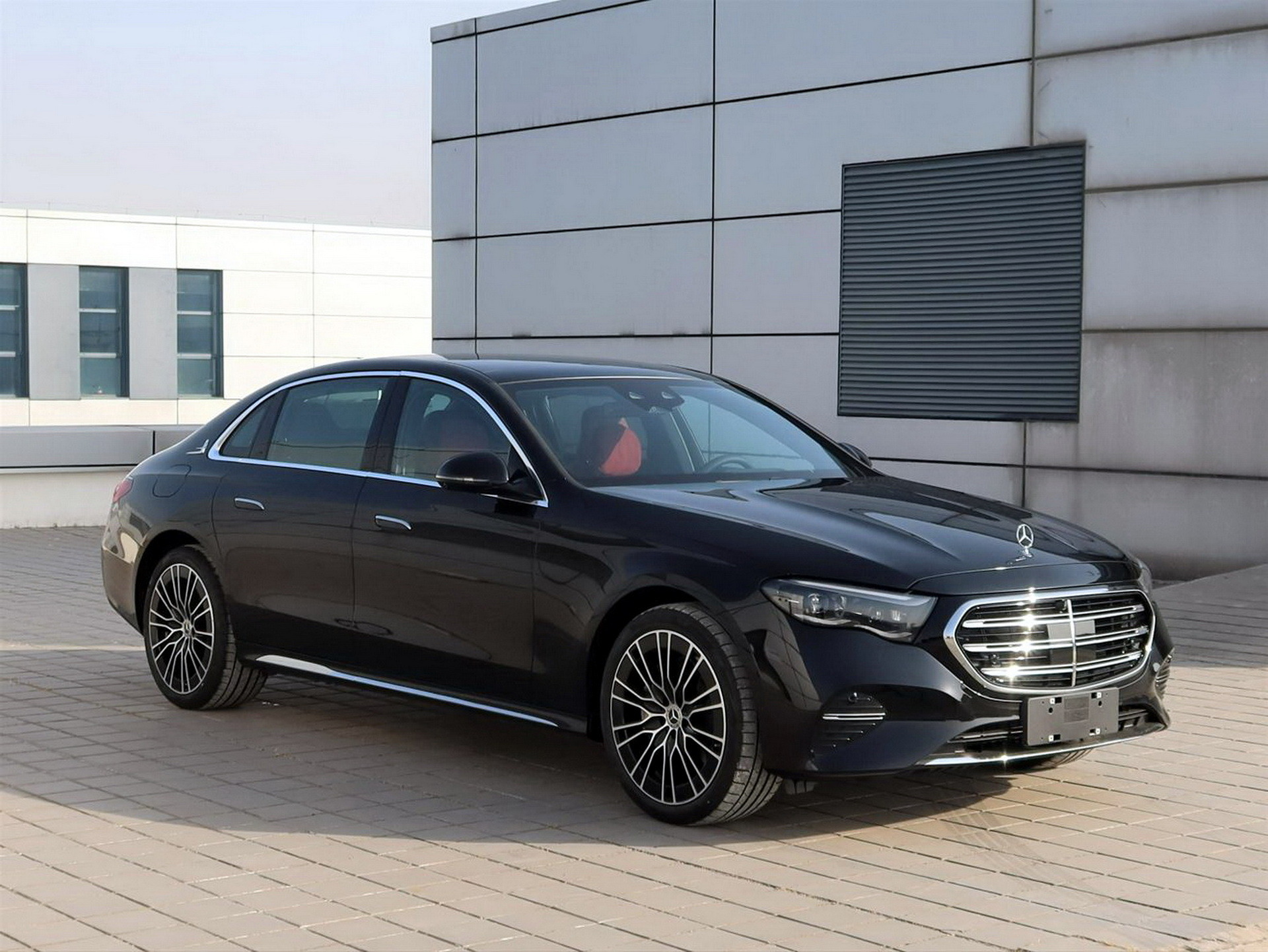 2024 Mercedes-Benz E-Class L - China (2)