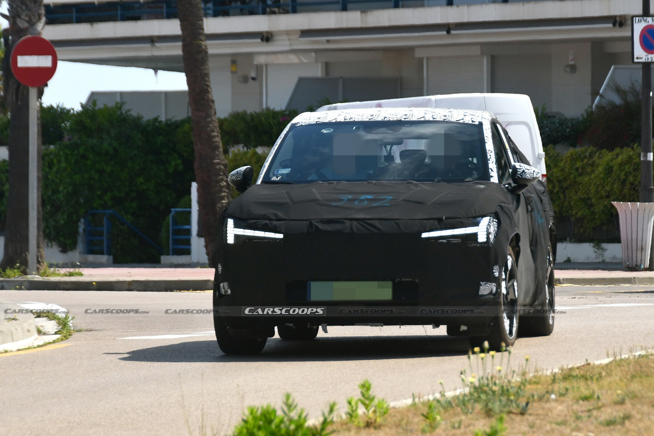 2024 Volvo EX30 2