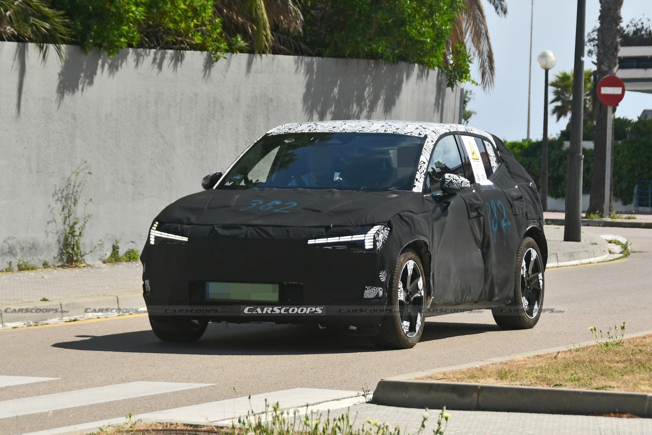 2024 Volvo EX30 4