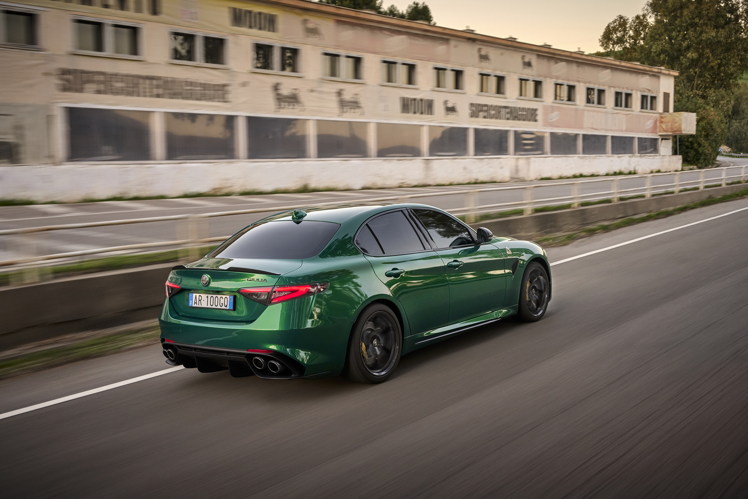 2024 Alfa Romeo Giulia 25