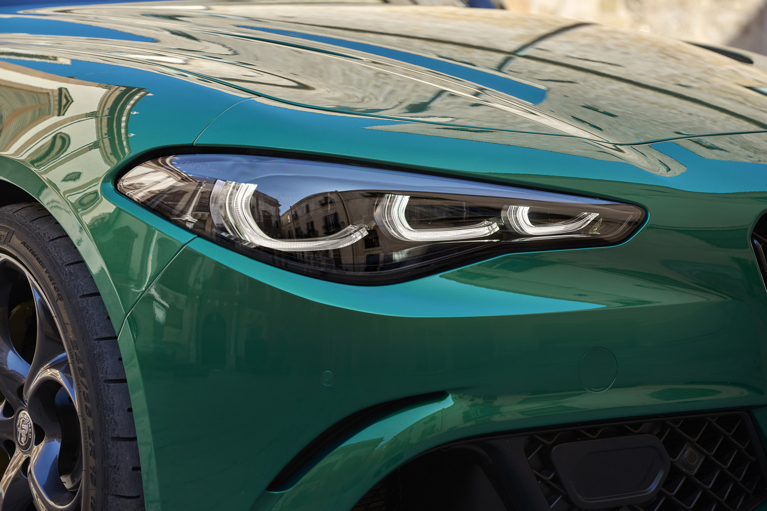 2024 Alfa Romeo Giulia 26