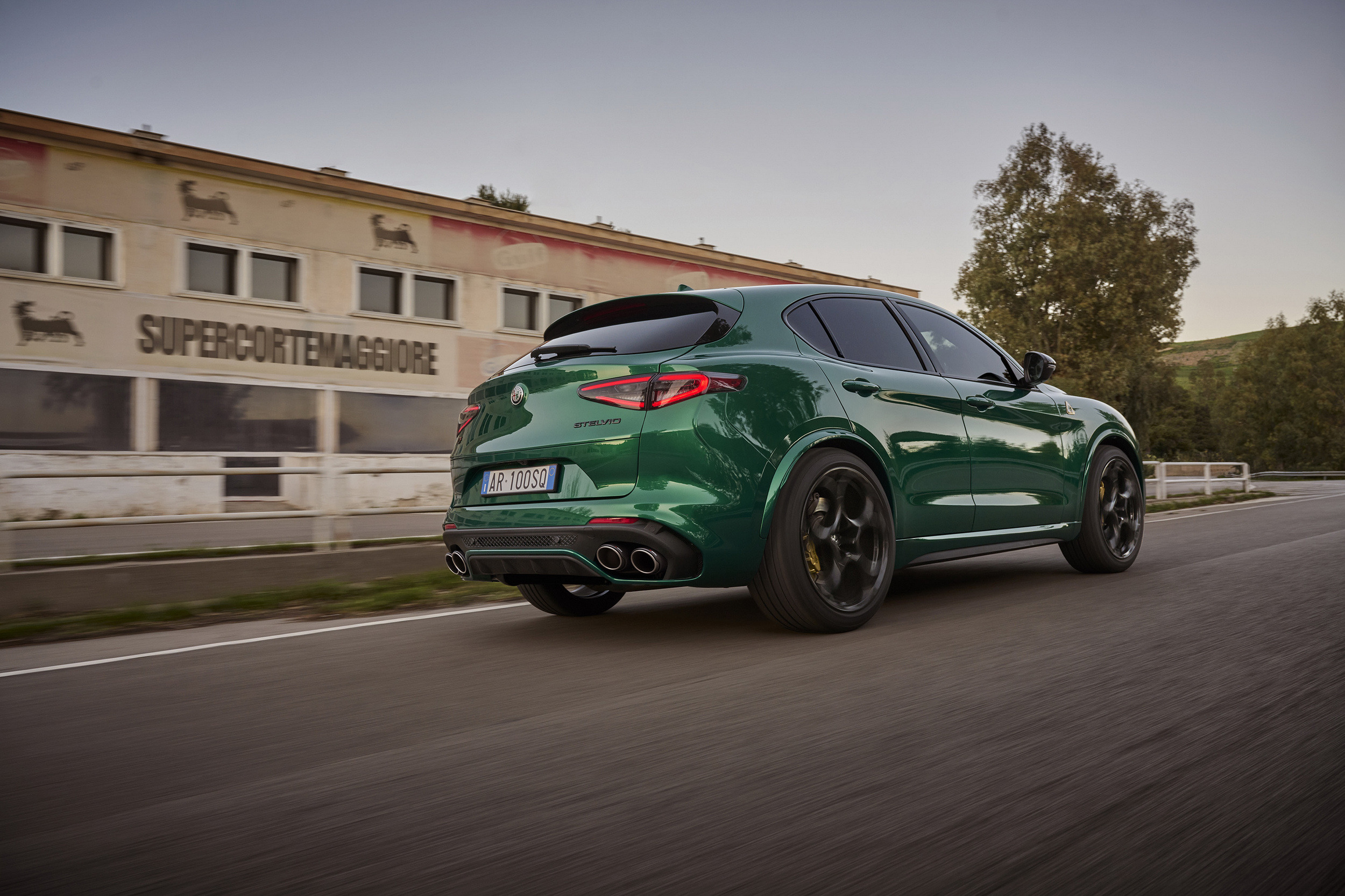 2024 Alfa Romeo Stelvio 22