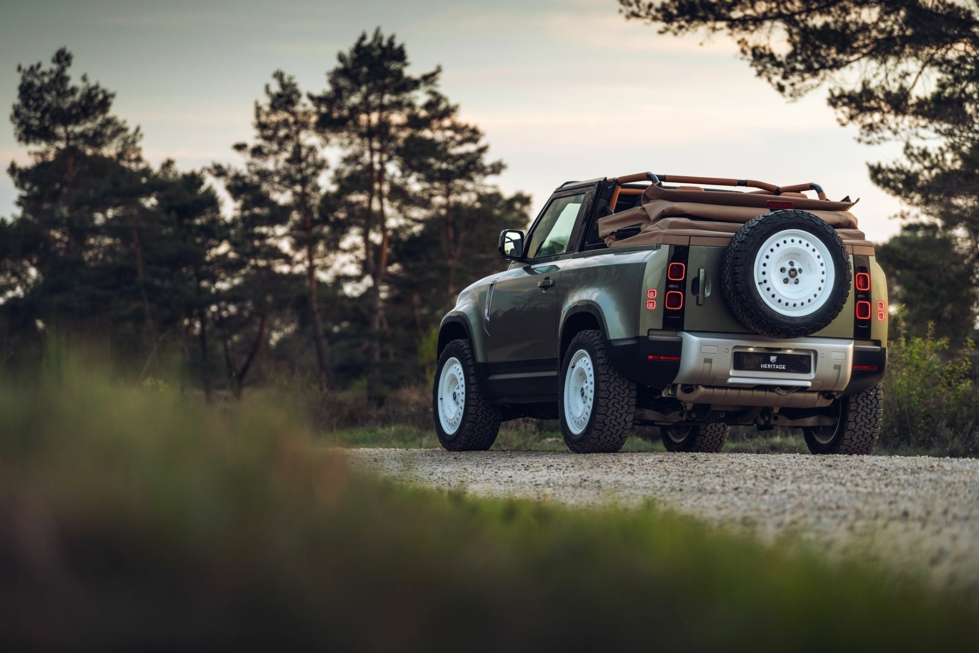 Land Rover Defender Valiance Convertible (52)