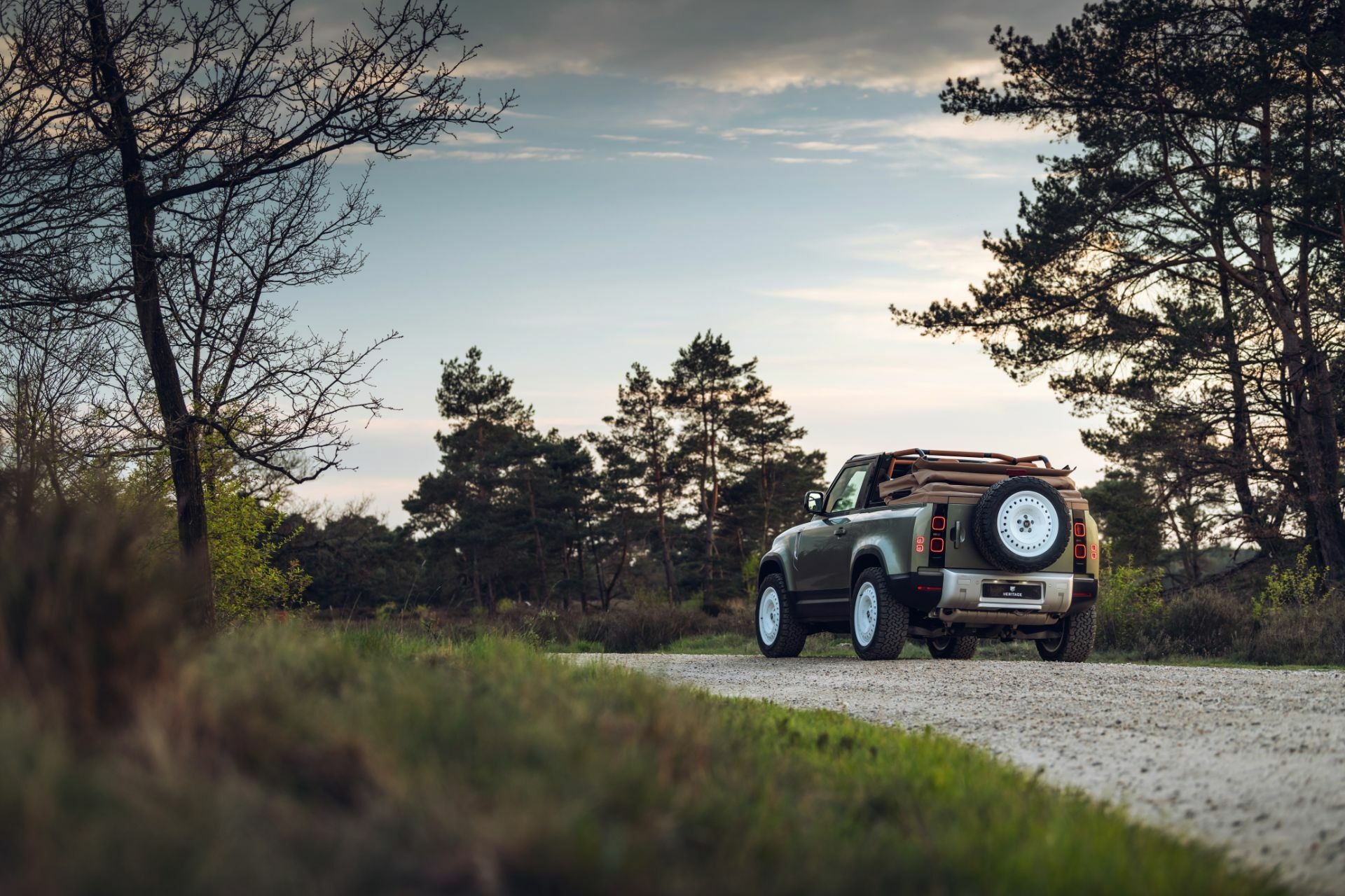 Land Rover Defender Valiance Convertible (53)