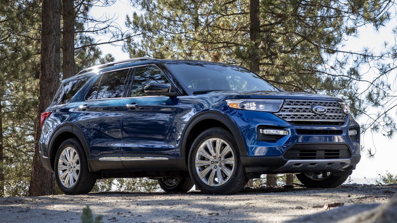2020 Ford Explorer