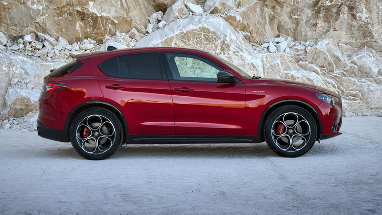 Alfa-Romeo-Giulia-Stelvio-Australia---1a