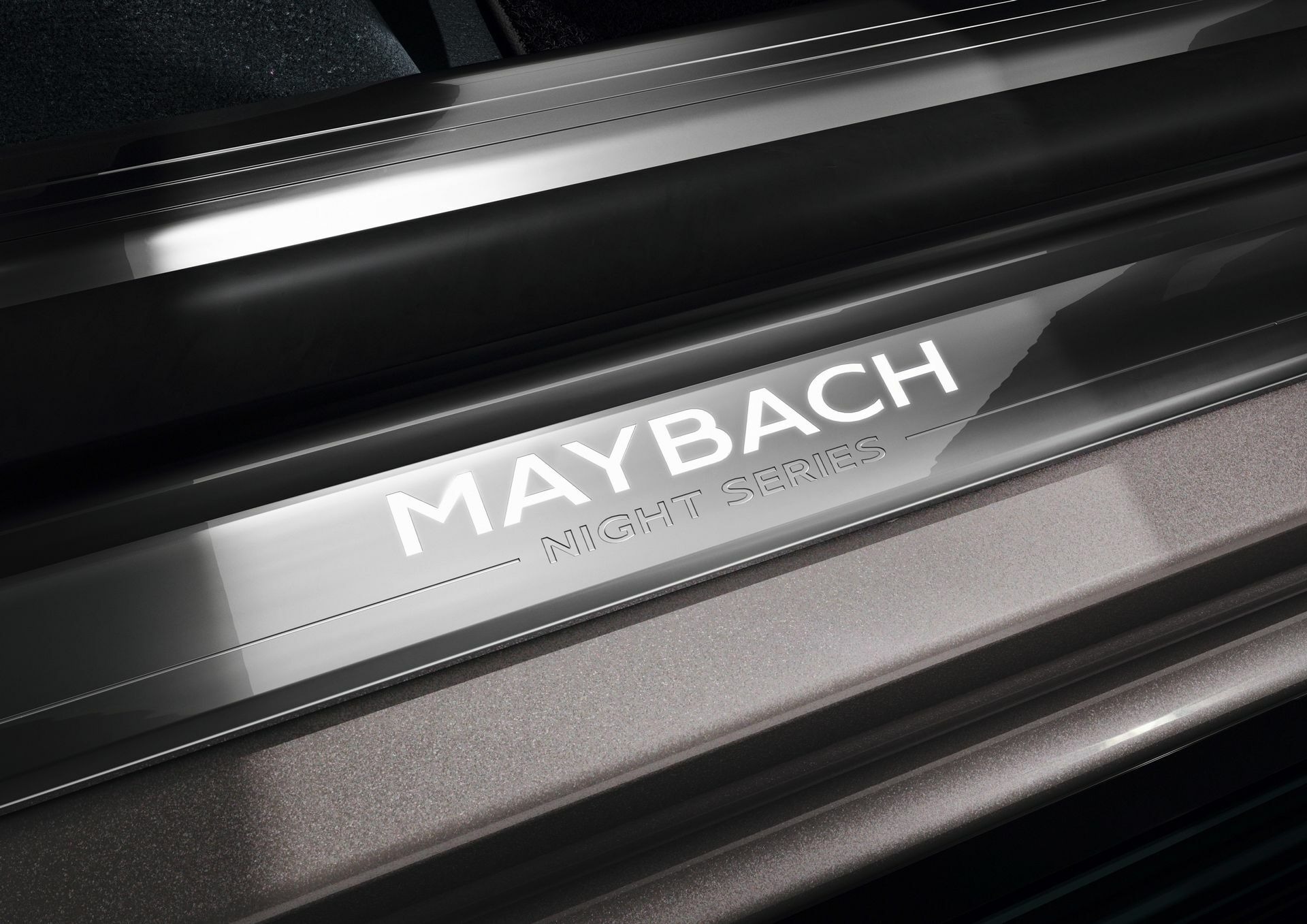 Mercedes Maybach Night Series Pacakge - 11