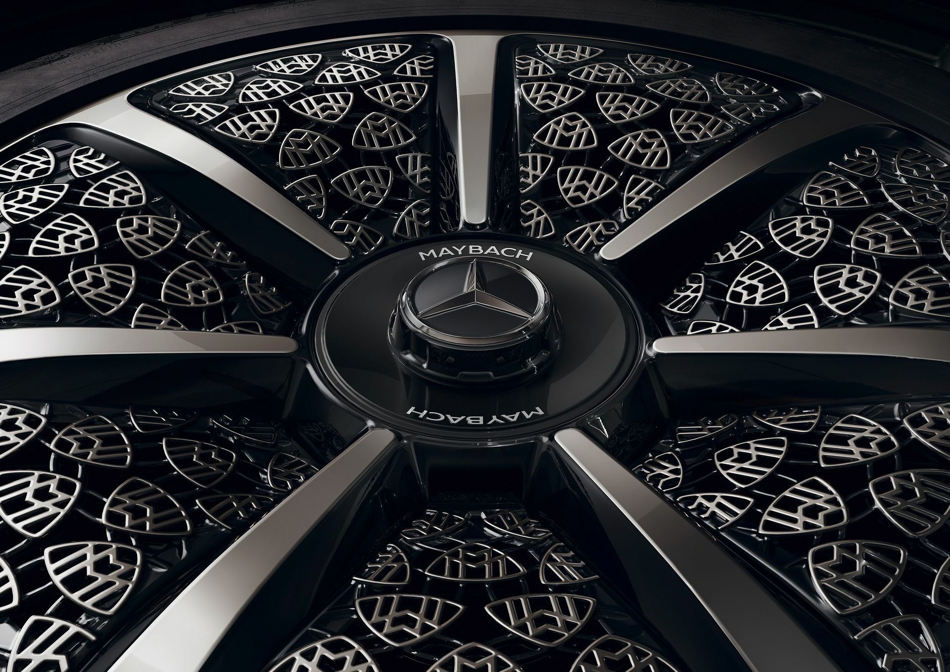 Mercedes Maybach Night Series Pacakge - 5