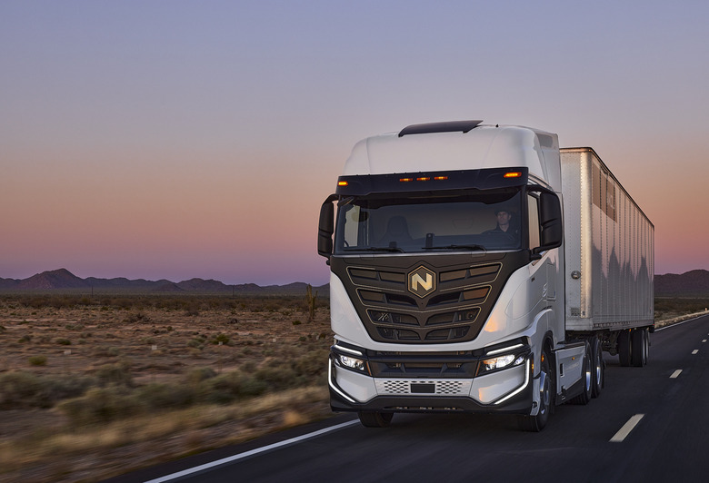 2023 Nikola Tre Electric