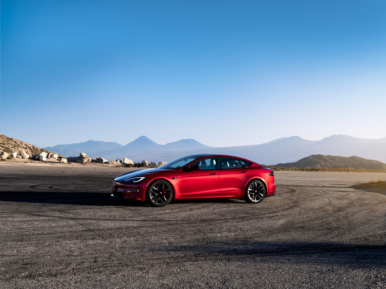 2023 Tesla Model S 1
