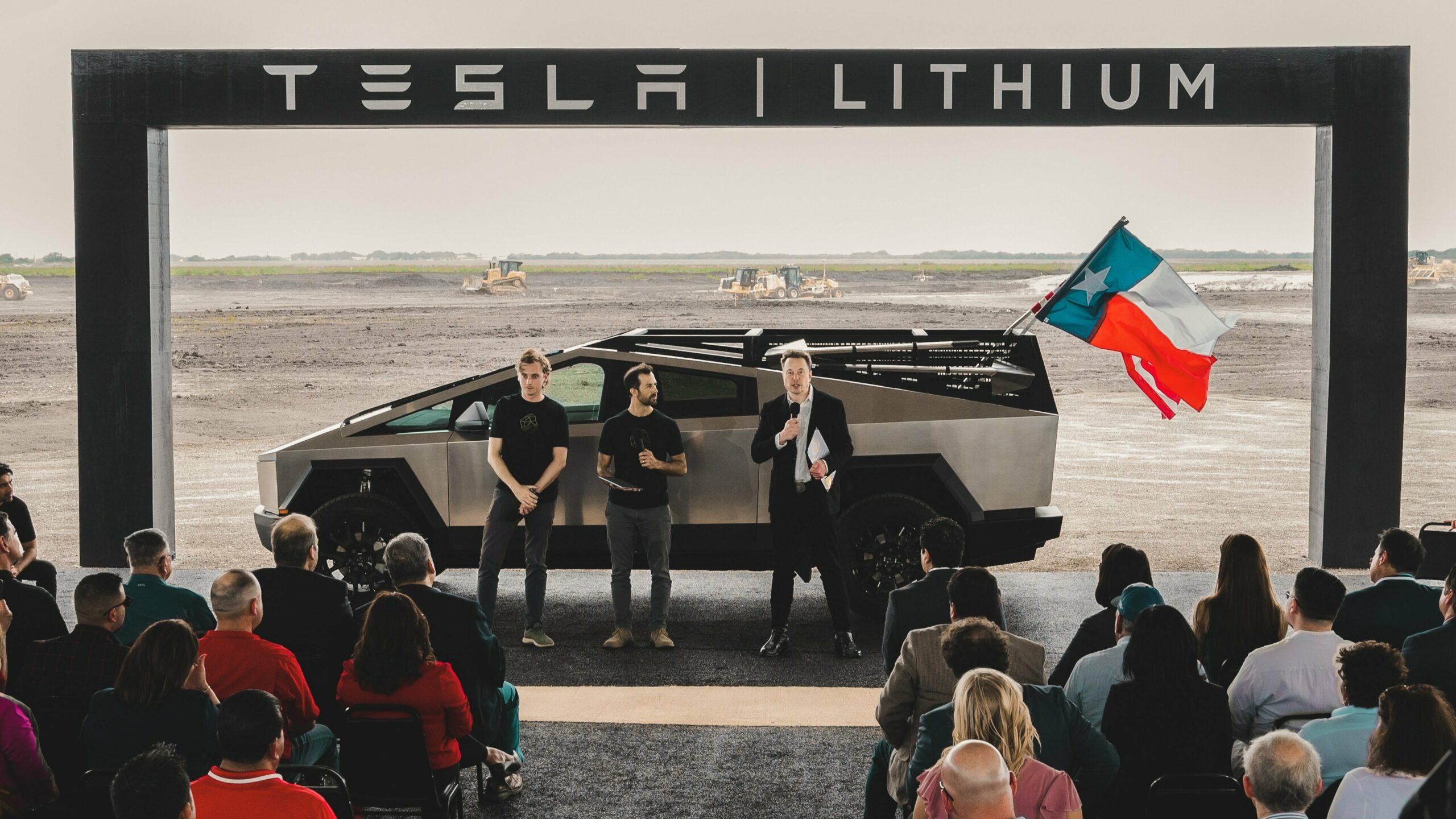 Tesla Cybertruck 1
