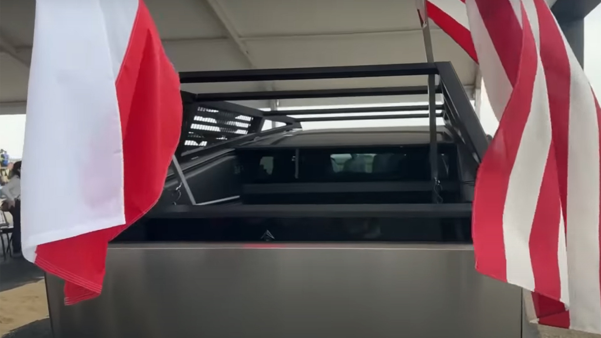 Tesla-Cybertruck-36