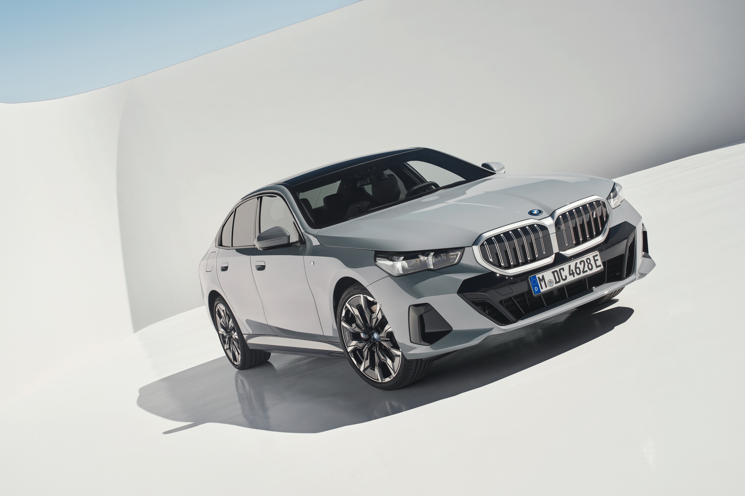 2024 BMW i5 5-Series 26