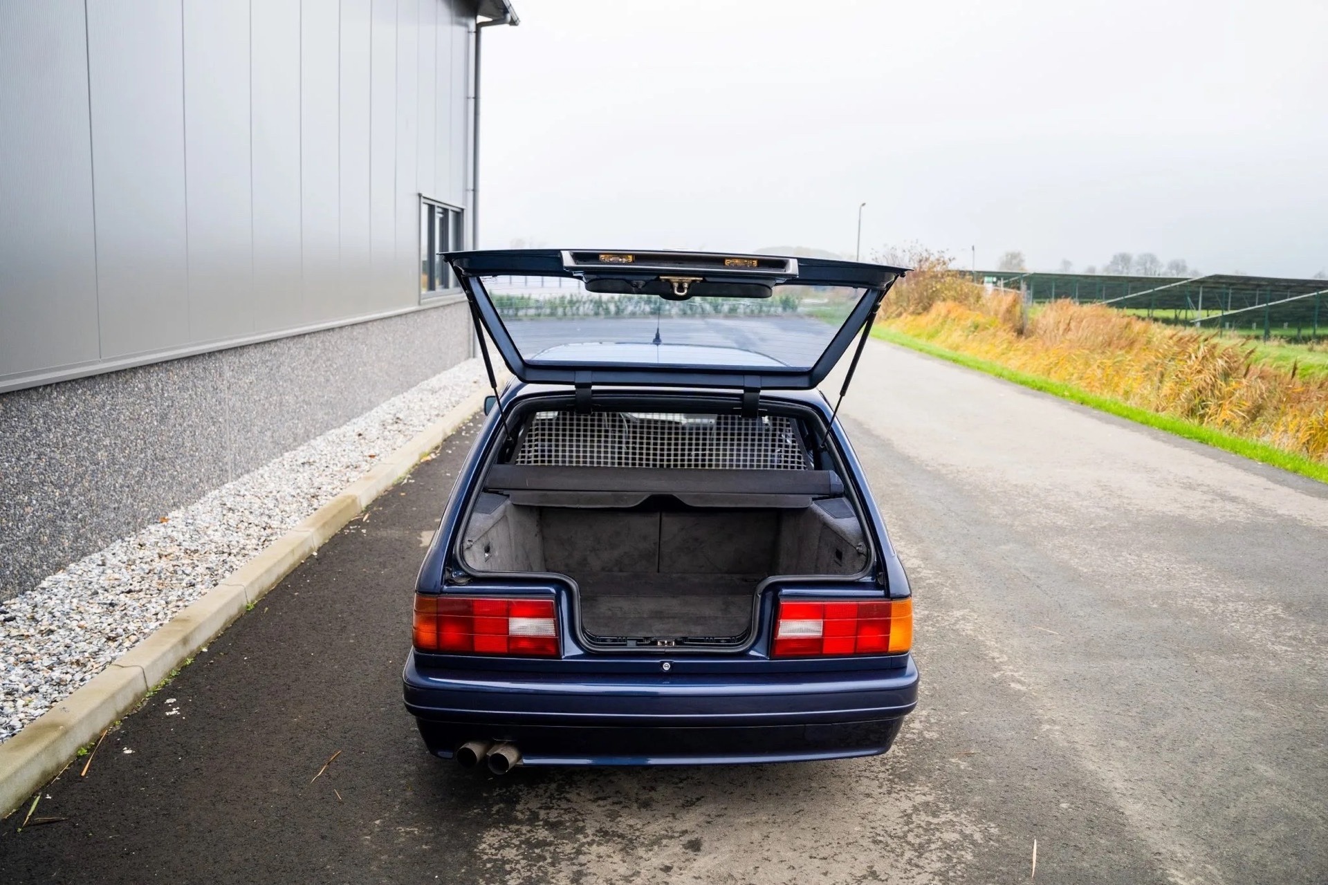 1990 BMW 320i M52B28 E30 Touring 07