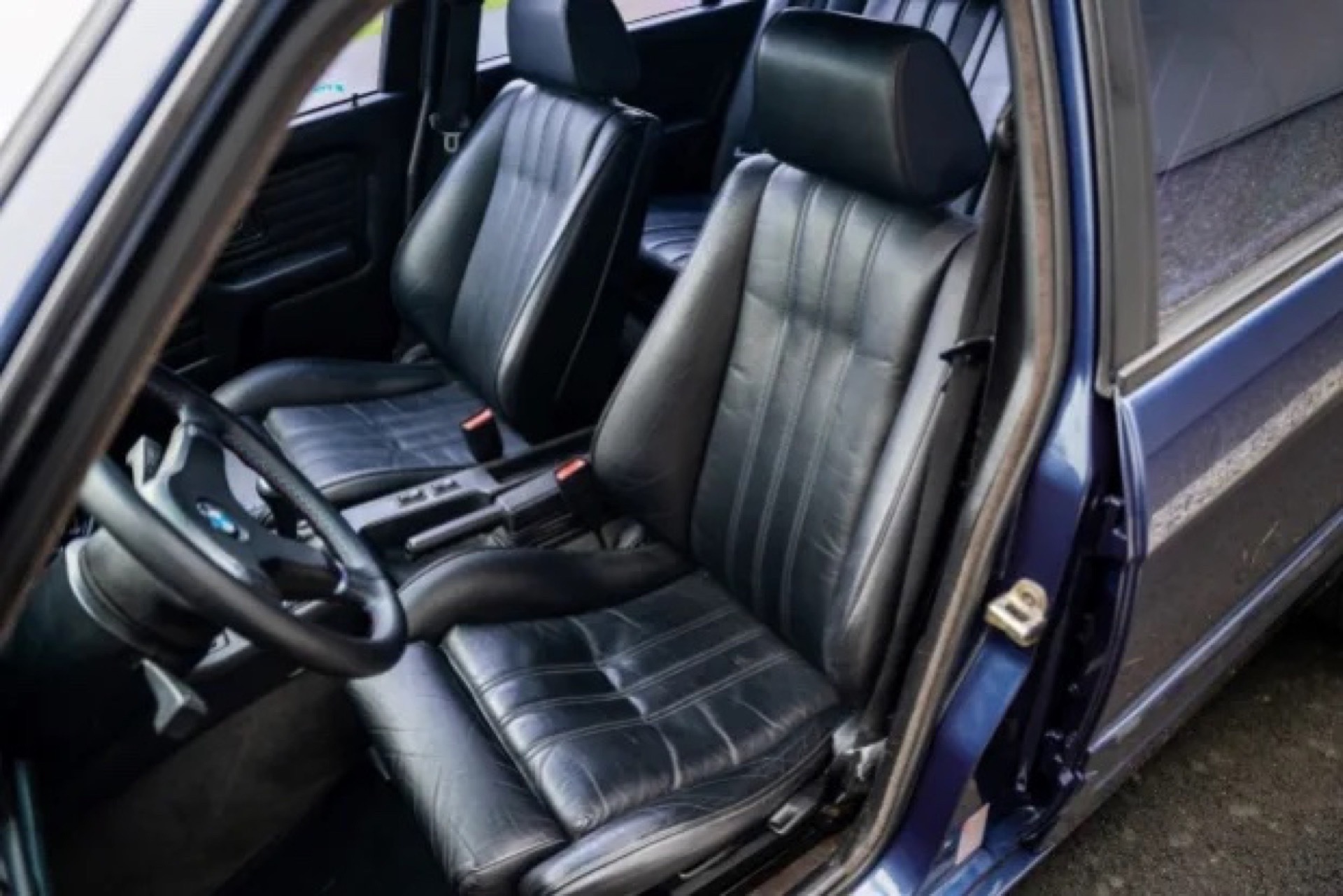 1990 BMW 320i M52B28 E30 Touring 09