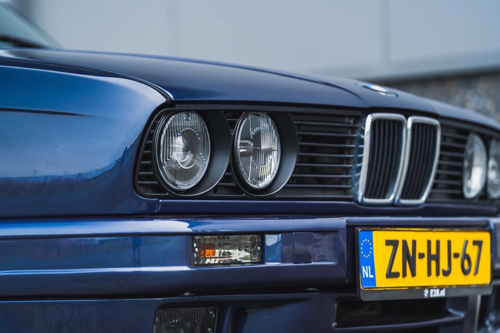 1990 BMW 320i M52B28 E30 Touring 26