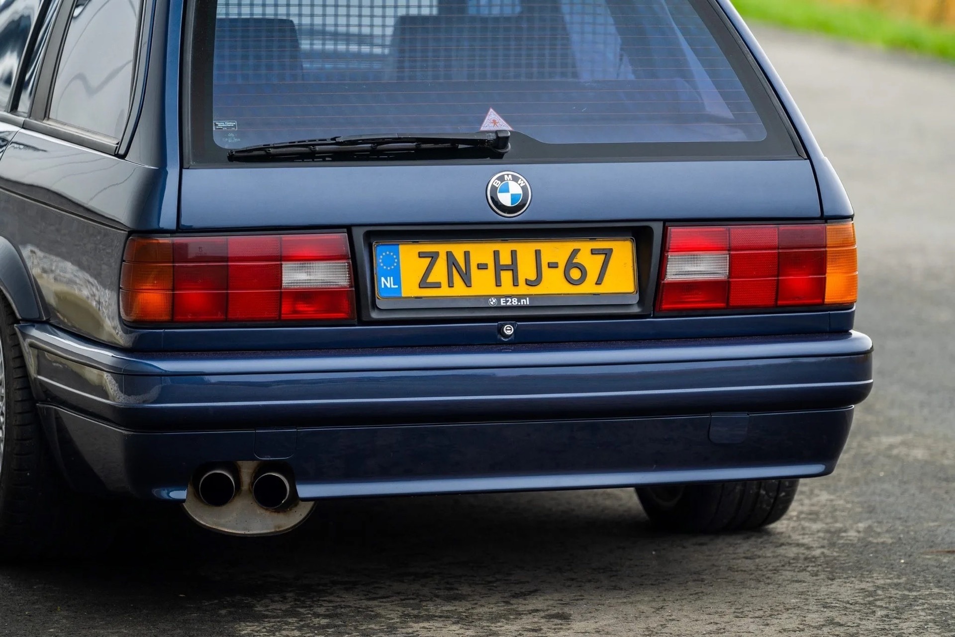 1990 BMW 320i M52B28 E30 Touring 32