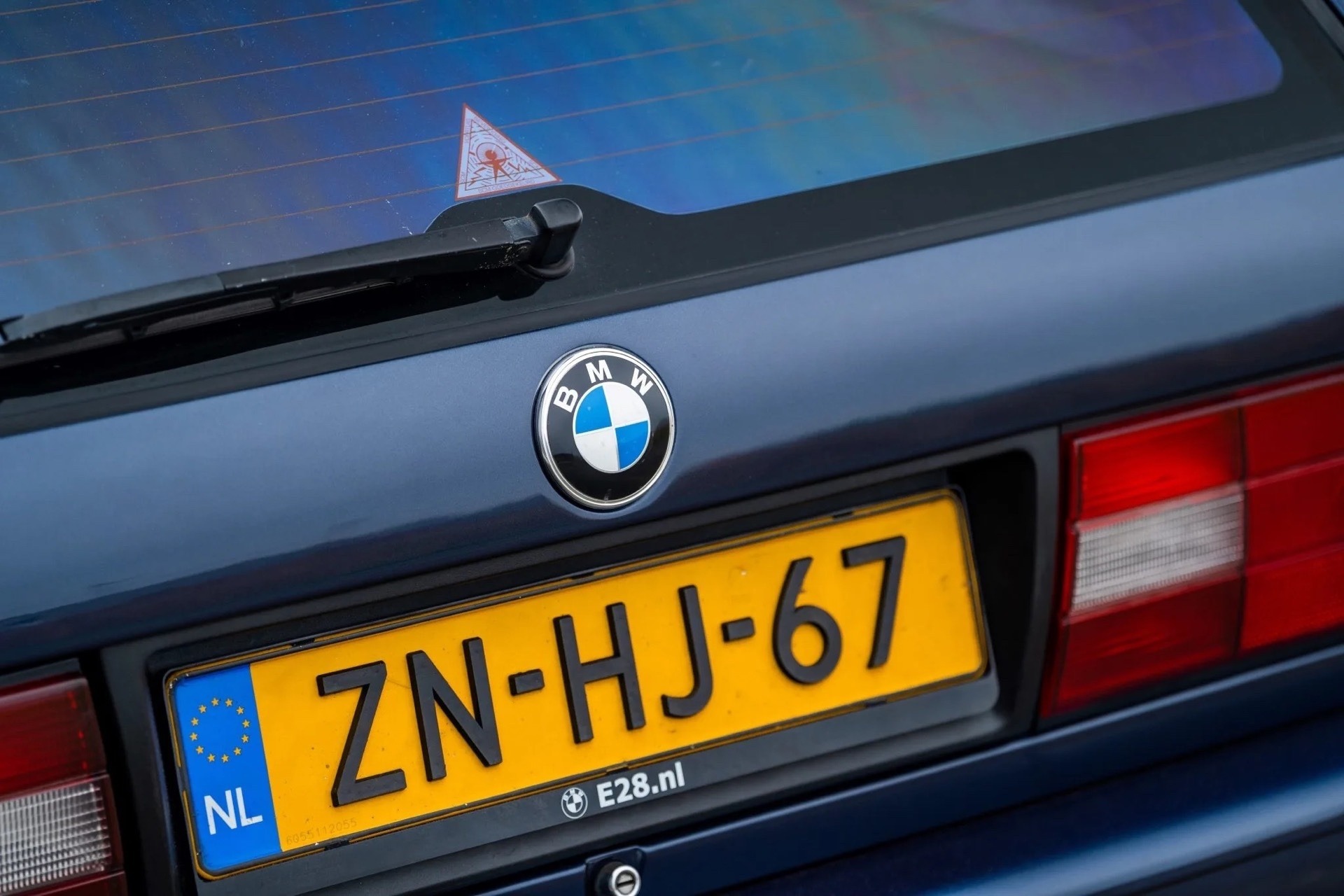 1990 BMW 320i M52B28 E30 Touring 35