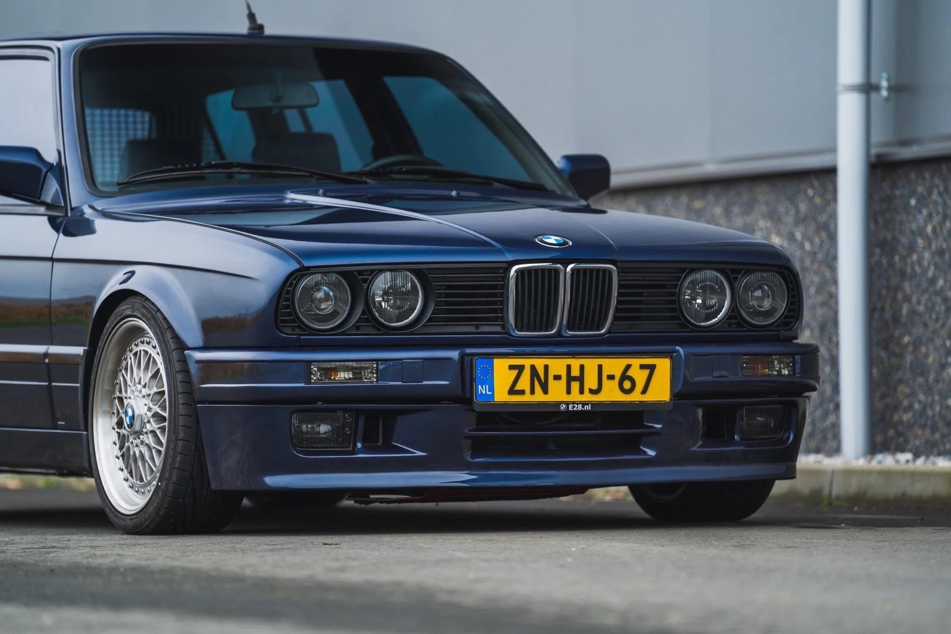 1990 BMW 320i M52B28 E30 Touring 49