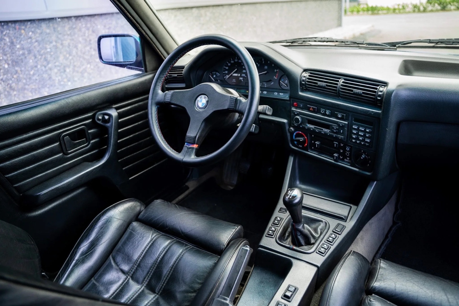 1990 BMW 320i M52B28 E30 Touring 57