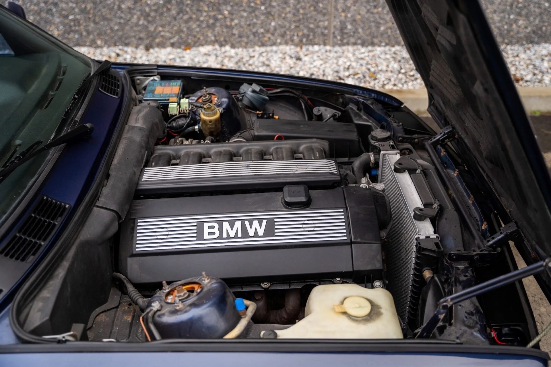 1990 BMW 320i M52B28 E30 Touring 73